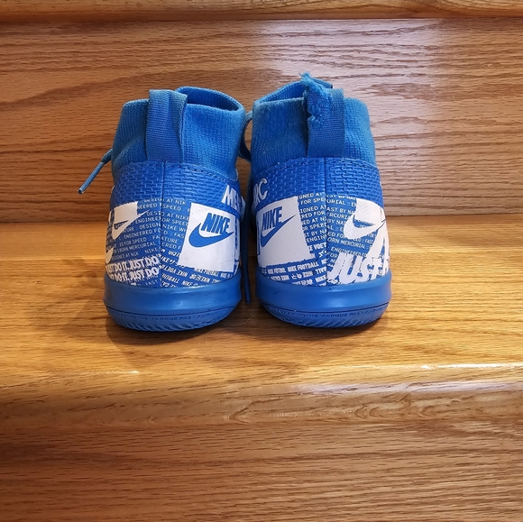 Nike Mercurial Jr. Superfly - Picture 5 of 6